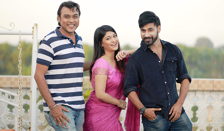 চলছে জীবনের খেলা!