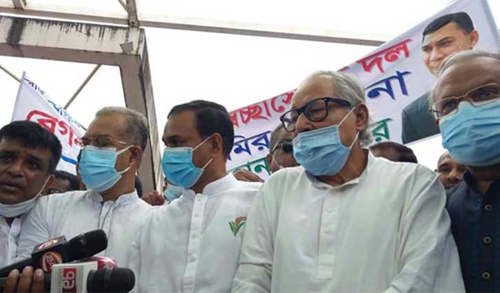 খালেদা জিয়া গণতন্ত্র পুনরুদ্ধার আন্দোলনের নেত্রী: নজরুল খালেদা জিয়া গণতন্ত্র পুনরুদ্ধার আন্দোলনের নেত্রী: নজরুল
