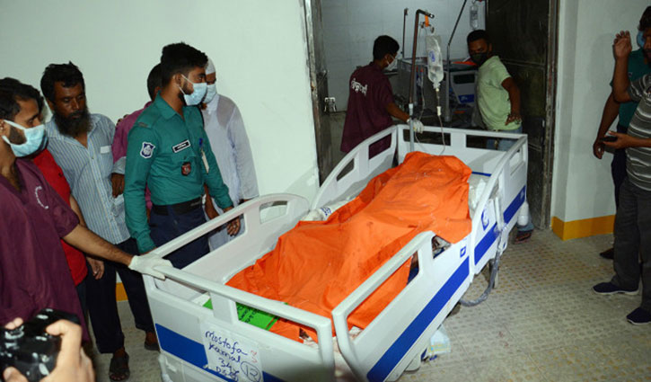 মসজিদে বিস্ফোরণ: দগ্ধ আরও একজনের মত্যু মসজিদে বিস্ফোরণ: দগ্ধ আরও একজনের মত্যু
