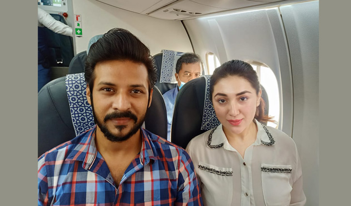 বিমানে চেপে কোথায় যাচ্ছেন নিরব-অপু?