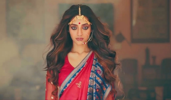 রোষানলে নুসরাত রোষানলে নুসরাত