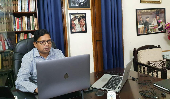 এবার ডিজিটাল বাংলাদেশ দিবসের প্রতিপাদ্য ‘যদিও মানছি দূরত্ব, তবুও আছি সংযুক্ত’ এবার ডিজিটাল বাংলাদেশ দিবসের প্রতিপাদ্য ‘যদিও মানছি দূরত্ব, তবুও আছি সংযুক্ত’