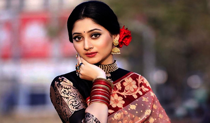 রাইজিংবিডি স্পেশালে পূজার আড্ডায় পূজা চেরি রাইজিংবিডি স্পেশালে পূজার আড্ডায় পূজা চেরি