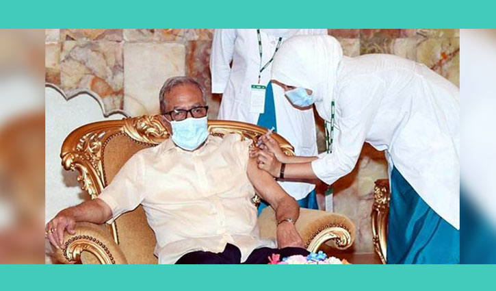 টিকা নিলেন রাষ্ট্রপতি টিকা নিলেন রাষ্ট্রপতি