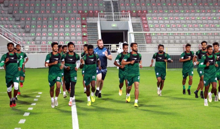 শক্তিশালী কাতারের সামনে উজ্জীবিত বাংলাদেশ শক্তিশালী কাতারের সামনে উজ্জীবিত বাংলাদেশ