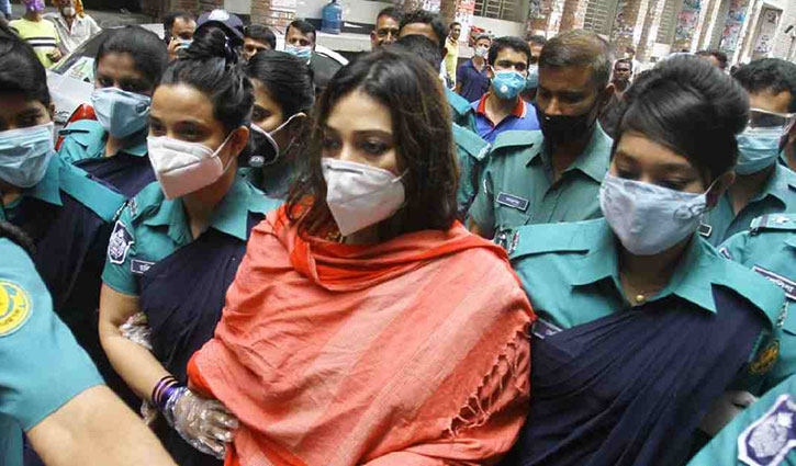 ডা. সাবরিনার মামলা: ২ ওসিকে শোকজ