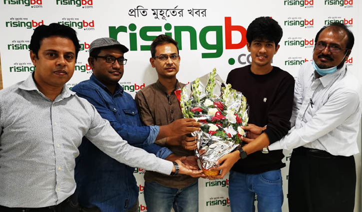 রাইজিংবিডি ঘুরে গেলো আন্তর্জাতিক শিশুশান্তি পুরস্কারজয়ী সাদাত রহমান রাইজিংবিডি ঘুরে গেলো আন্তর্জাতিক শিশুশান্তি পুরস্কারজয়ী সাদাত রহমান