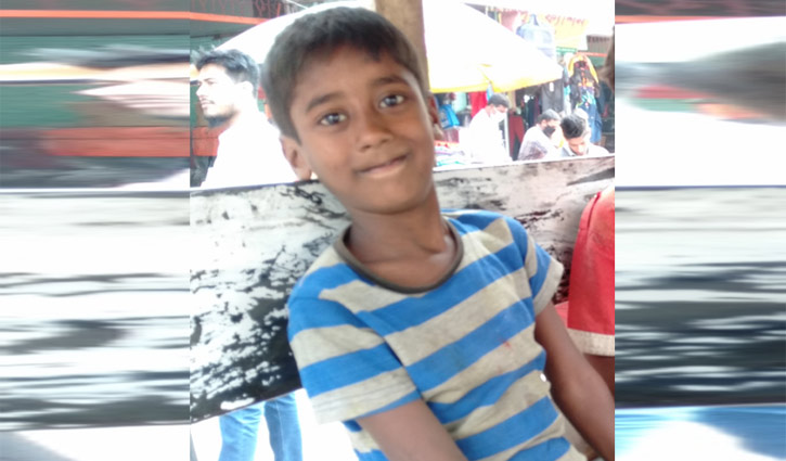 শিশু আসিফ এখন লেগুনার হেলপার শিশু আসিফ এখন লেগুনার হেলপার
