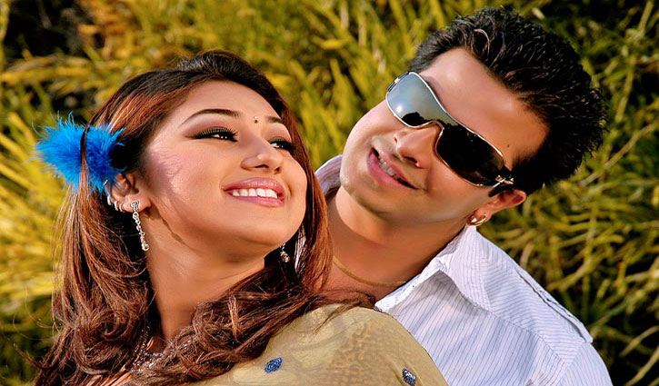 বাপ্পিকে সঙ্গে নিয়ে শাকিবের মুখোমুখি অপু