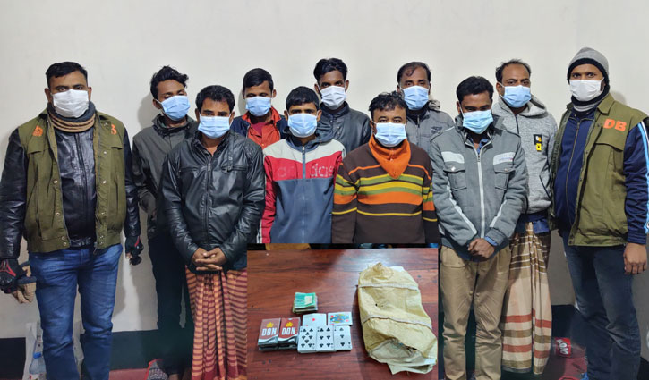 সিরাজগঞ্জে ৯ জুয়াড়ি গ্রেপ্তার সিরাজগঞ্জে ৯ জুয়াড়ি গ্রেপ্তার