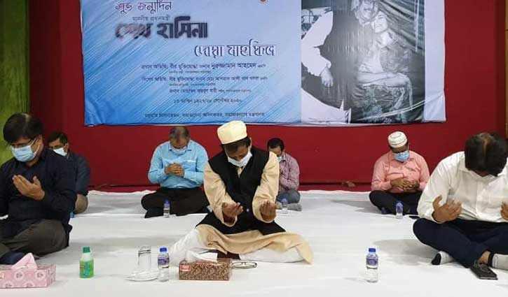 ‘শেখ হাসিনার হাতেই সমৃদ্ধ বাংলাদেশের চাবিকাঠি’ ‘শেখ হাসিনার হাতেই সমৃদ্ধ বাংলাদেশের চাবিকাঠি’