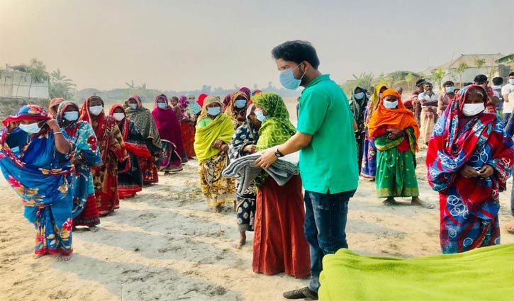 সম্ভাবনার উদ্যোগে বিভিন্ন জেলায় শীতবস্ত্র বিতরণ সম্ভাবনার উদ্যোগে বিভিন্ন জেলায় শীতবস্ত্র বিতরণ