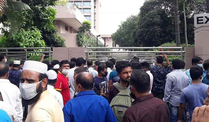 বৃহস্পতিবার টিকিট পাচ্ছেন ৪০০ সৌদি প্রবাসী বৃহস্পতিবার টিকিট পাচ্ছেন ৪০০ সৌদি প্রবাসী