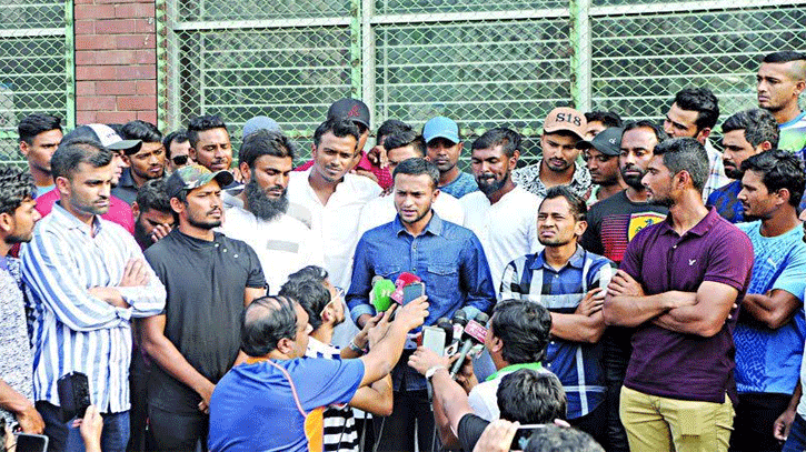 ক্রিকেটারদের আন্দোলনের এক বছরে পূরণ হলো কয়টি দাবি? ক্রিকেটারদের আন্দোলনের এক বছরে পূরণ হলো কয়টি দাবি?