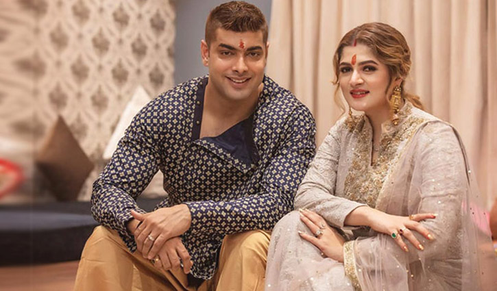রাজনীতিতে শ্রাবন্তী, বিস্মিত স্বামী রাজনীতিতে শ্রাবন্তী, বিস্মিত স্বামী