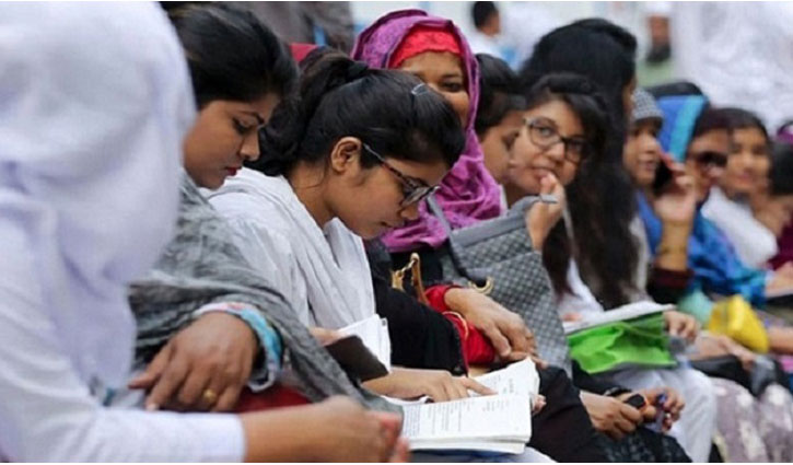 ‘৭৫ শতাংশ শিক্ষার্থী দ্রুত স্কুল খুলে দেওয়ার পক্ষে’ ‘৭৫ শতাংশ শিক্ষার্থী দ্রুত স্কুল খুলে দেওয়ার পক্ষে’