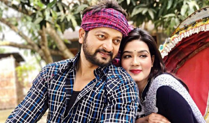 ভূইঘরে সাইমন-মাহির ‘লাইভ’ ভূইঘরে সাইমন-মাহির ‘লাইভ’