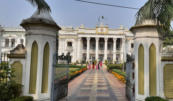 জমিদার বাড়ি এখন পুলিশ ট্রেনিং সেন্টার জমিদার বাড়ি এখন পুলিশ ট্রেনিং সেন্টার