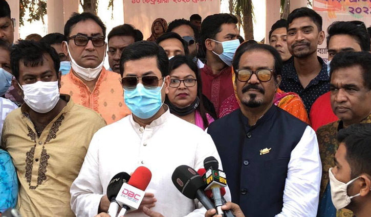 প্রতি ওয়ার্ডে খেলার মাঠের প্রতিশ্রুতি দিলেন মেয়র তাপস প্রতি ওয়ার্ডে খেলার মাঠের প্রতিশ্রুতি দিলেন মেয়র তাপস