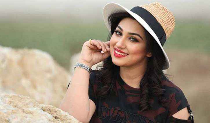 অপুর সংসারের খবর কী?