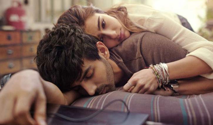 ৩ দিনে কত আয় করল ‘লাভ আজ কাল’? ৩ দিনে কত আয় করল ‘লাভ আজ কাল’?
