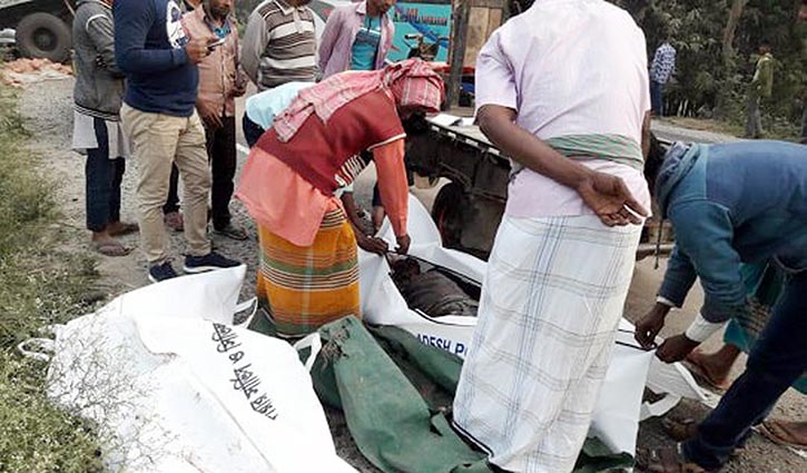Driver, helper killed in road accident