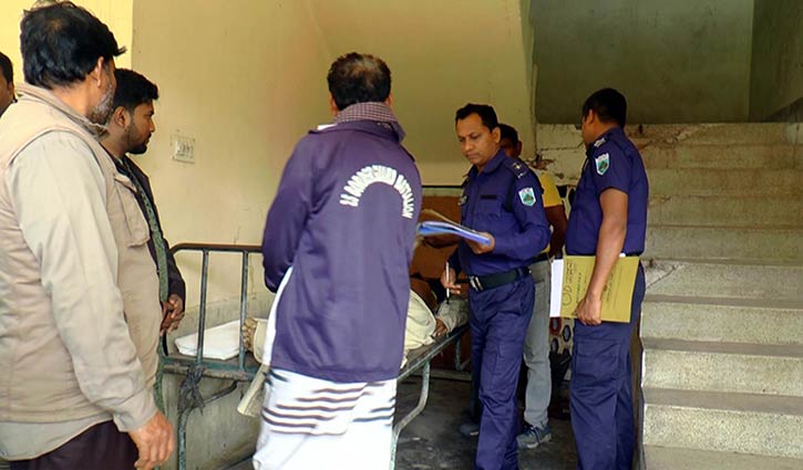 পাবনায় সড়ক দুর্ঘটনায় নিহত ২, আহত ৩ পাবনায় সড়ক দুর্ঘটনায় নিহত ২, আহত ৩