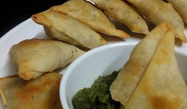 ট্রাম্পকে সমুচা খাওয়াবে ভারত
