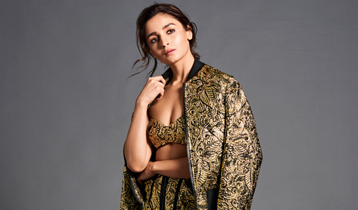 আলিয়াকে গুরুত্ব দিতে…