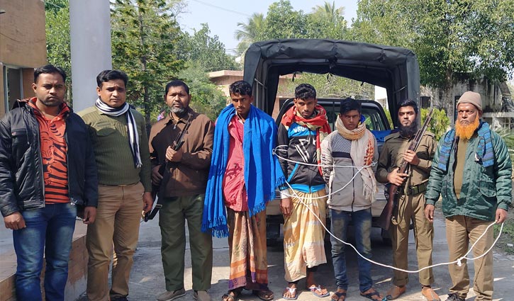3 deer poachers held in Sundarbans