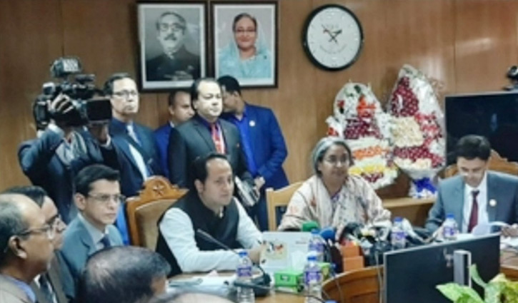 এক মাস সব কোচিং বন্ধ : শিক্ষামন্ত্রী এক মাস সব কোচিং বন্ধ : শিক্ষামন্ত্রী