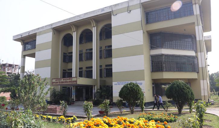 অনলাইনে ইবি গ্রন্থাগারের বইয়ের তথ্য