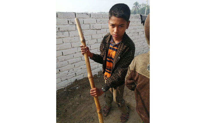 জনির একটি হুইল চেয়ার প্রয়োজন