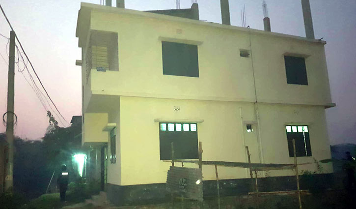 Police cordon off ‘militant den’ in Ashulia