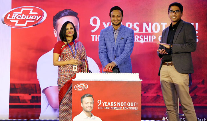 Lifebuoy extends its contract with Shakib