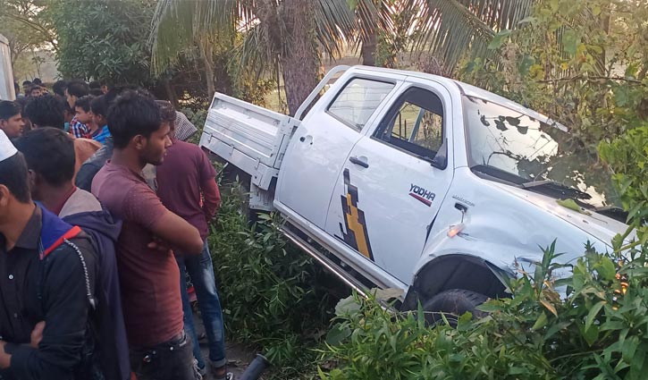 আমেরিকা প্রবাসীসহ ২ জনের প্রাণ গেল সড়কে আমেরিকা প্রবাসীসহ ২ জনের প্রাণ গেল সড়কে