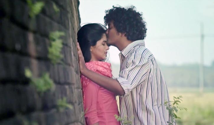 ‘কাঠবিড়ালী আবেগতাড়িত করেছে’ ‘কাঠবিড়ালী আবেগতাড়িত করেছে’