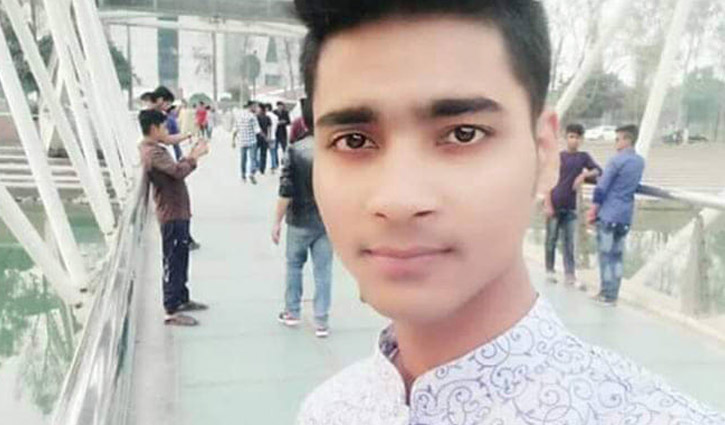 Polling agent killed in clash