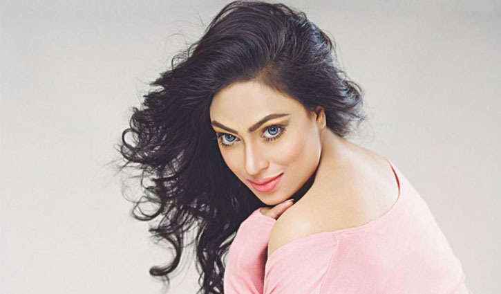 অকপটে সব স্বীকার করলেন পপি অকপটে সব স্বীকার করলেন পপি