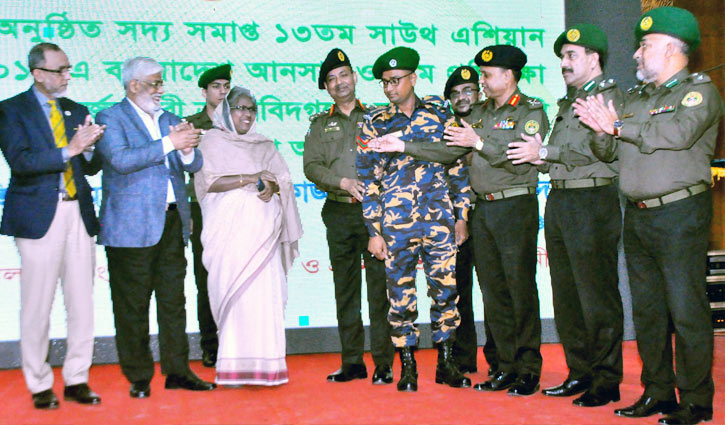 ল্যান্স নায়েক হলেন রোমান সানা