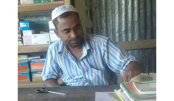 বাবাদের শার্ট বছর বছর টিকে থাকে বাবাদের শার্ট বছর বছর টিকে থাকে