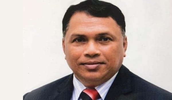 তৃতীয় মেয়াদে কউকের চেয়ারম্যান ফোরকান আহমেদ তৃতীয় মেয়াদে কউকের চেয়ারম্যান ফোরকান আহমেদ