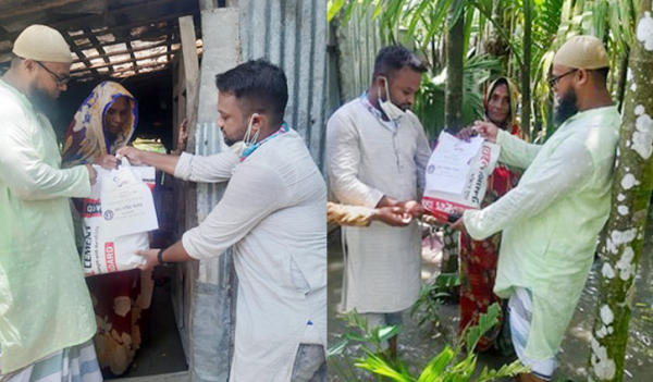 বন্যার্তদের মধ্যে ঢাকা দক্ষিণ ছাত্রলীগ নেতার ত্রাণ বিতরণ বন্যার্তদের মধ্যে ঢাকা দক্ষিণ ছাত্রলীগ নেতার ত্রাণ বিতরণ