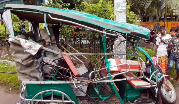 খুলনায় সড়ক দুর্ঘটনায় নিহত ১ খুলনায় সড়ক দুর্ঘটনায় নিহত ১