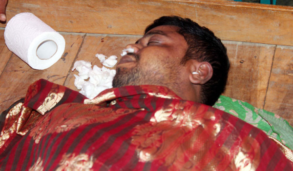 কুষ্টিয়ায় কৃষককে পেটানোর দেড় মাস পর হাসপাতালে মৃত্যু কুষ্টিয়ায় কৃষককে পেটানোর দেড় মাস পর হাসপাতালে মৃত্যু