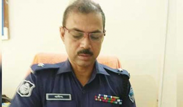 ওসি প্রদীপসহ ২৯ জনের বিরুদ্ধে করা মামলা খারিজ ওসি প্রদীপসহ ২৯ জনের বিরুদ্ধে করা মামলা খারিজ