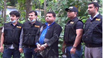 দেবহাটায় সাহেদসহ ৩ জনের নামে অস্ত্র আইনে মামলা দেবহাটায় সাহেদসহ ৩ জনের নামে অস্ত্র আইনে মামলা