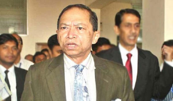 এস কে সিনহাসহ ১১ জনের বিচার শুরু এস কে সিনহাসহ ১১ জনের বিচার শুরু