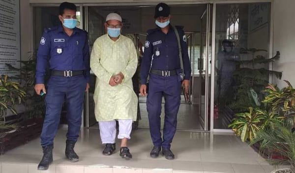 গম আত্মসাতে ইউপি চেয়ারম্যান ও মেম্বার গ্রেপ্তার গম আত্মসাতে ইউপি চেয়ারম্যান ও মেম্বার গ্রেপ্তার