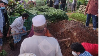 যমুনা গ্রুপের চেয়ারম্যানের দাফন সম্পন্ন যমুনা গ্রুপের চেয়ারম্যানের দাফন সম্পন্ন